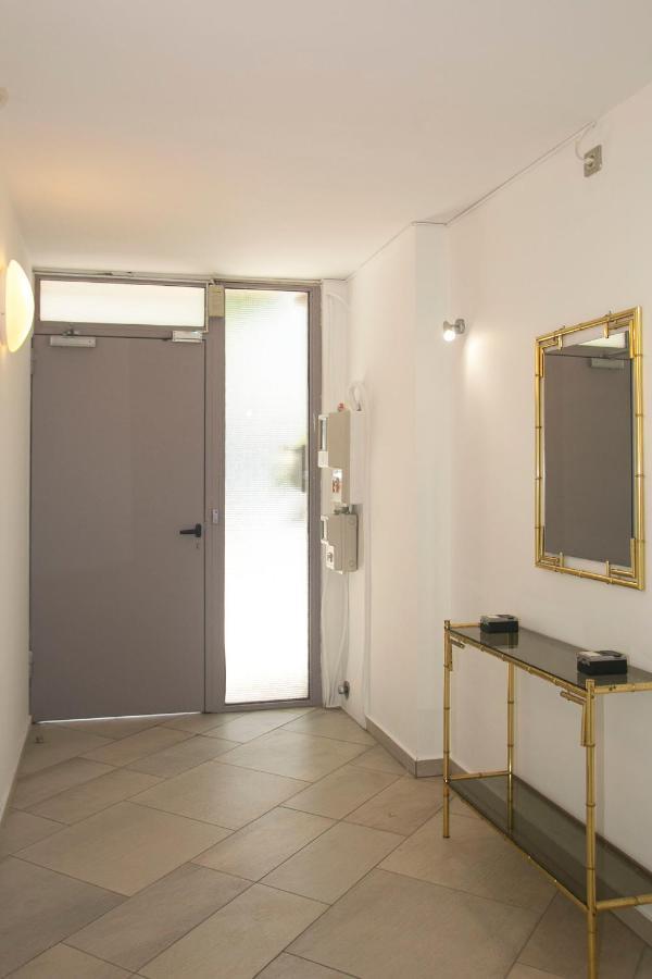 Spacious Suite With Luxury Bath Athena Bagian luar foto