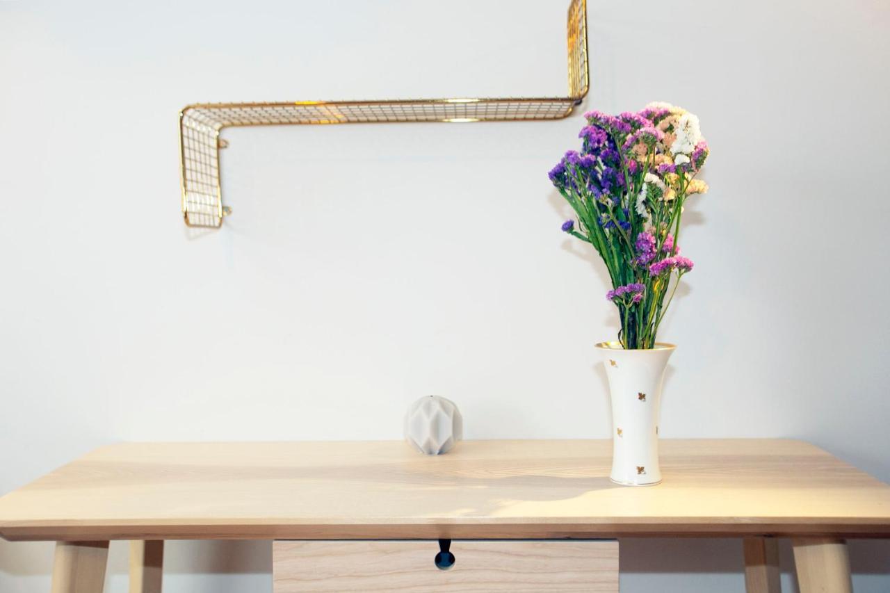 Spacious Suite With Luxury Bath Athena Bagian luar foto