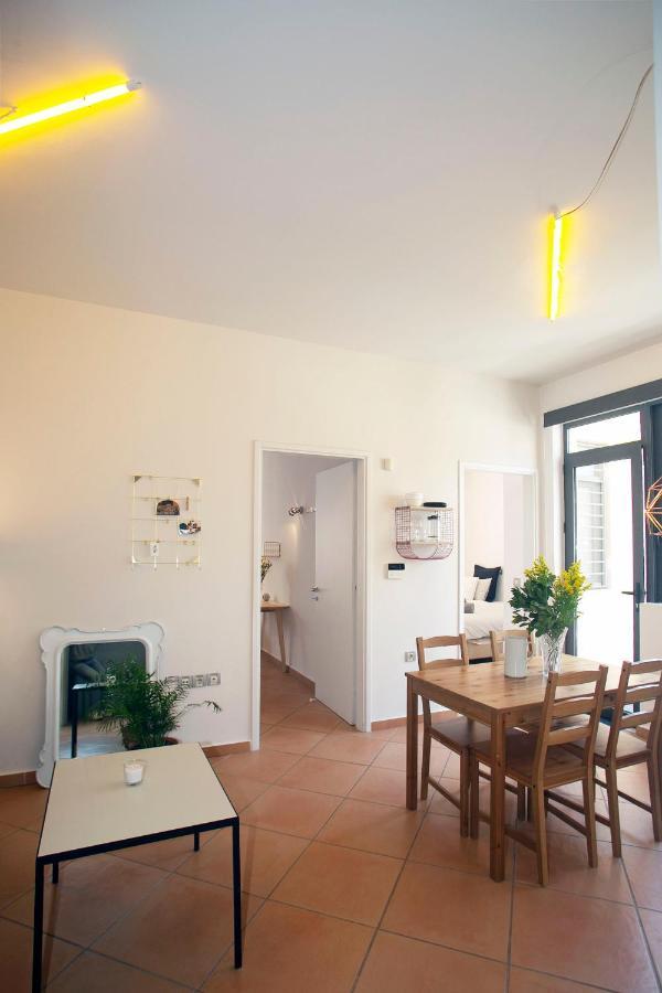 Spacious Suite With Luxury Bath Athena Bagian luar foto